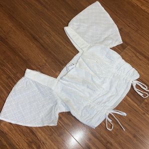 NWT cropped white eyelet lace top